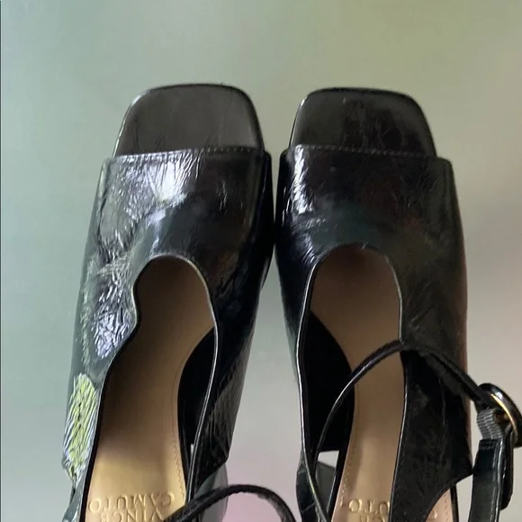 Vince Camuto Black Platform Peep-Toe Sandals- US 8 - Picture 8 of 11